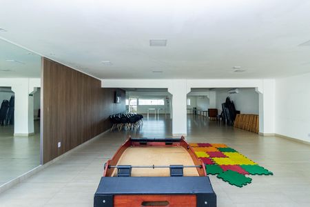 Apartamento à venda com 44m², 2 quartos e 1 vaga Apartamento à venda com 44m², 2 quartos e 1 vagaÁrea comum - Salão de festas