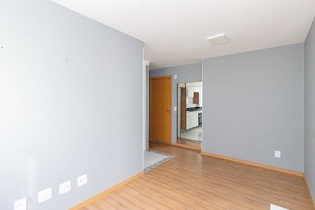 Apartamento à venda com 44m², 2 quartos e 1 vaga Apartamento à venda com 44m², 2 quartos e 1 vagaSala