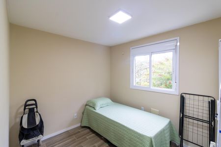 Quarto 2 de apartamento para alugar com 2 quartos, 56m² em Vila Nova, Porto Alegre
