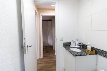 Apartamento para alugar com 56m², 2 quartos e 1 vaga Apartamento para alugar com 56m², 2 quartos e 1 vagaBanheiro