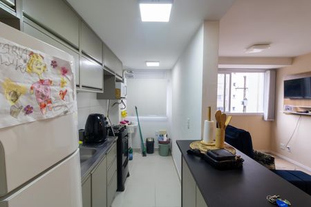 Apartamento para alugar com 56m², 2 quartos e 1 vaga Apartamento para alugar com 56m², 2 quartos e 1 vagaCozinha e Área de Serviço