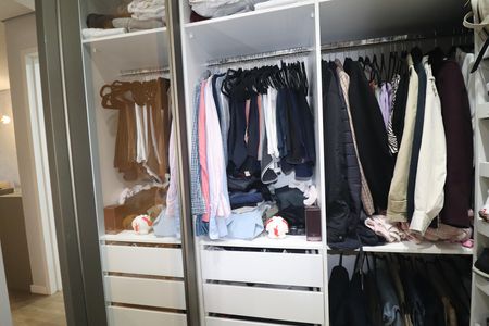 Apartamento à venda com 59m², 2 quartos e 1 vagaCloset Quarto 1