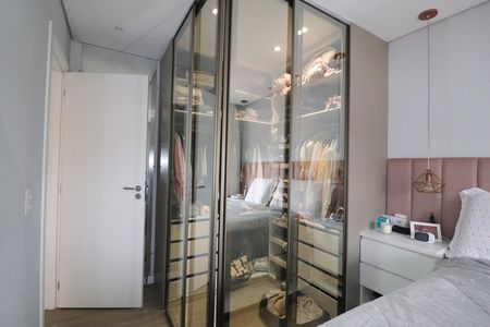 Apartamento à venda com 59m², 2 quartos e 1 vagaCloset Quarto 1