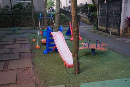 Área comum - Playground de apartamento para alugar com 2 quartos, 42m² em Jardim Dom José, Embu das Artes