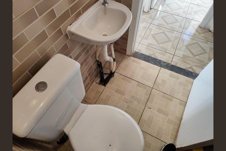 Apartamento para alugar com 42m², 2 quartos e 10 vagas Apartamento para alugar com 42m², 2 quartos e 10 vagasBanheiro