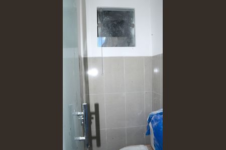 Casa à venda com 88m², 2 quartos e 2 vagasBanheiro Corredor