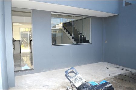 Casa à venda com 88m², 2 quartos e 2 vagasÁrea externa