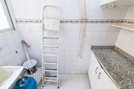 Area de serviço de apartamento para alugar com 2 quartos, 50m² em Castelo, Belo Horizonte