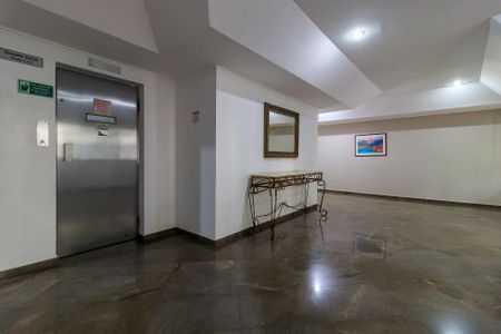Hall Social de apartamento à venda com 3 quartos, 131m² em Brooklin, São Paulo
