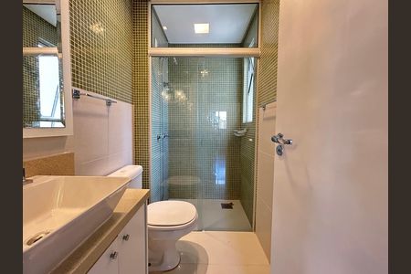 Apartamento para alugar com 68m², 2 quartos e 2 vagasBanheiro Social