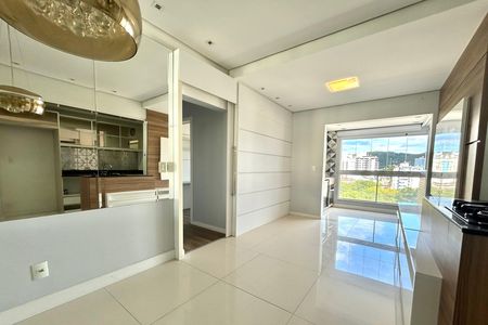 Apartamento para alugar com 68m², 2 quartos e 2 vagasSala 