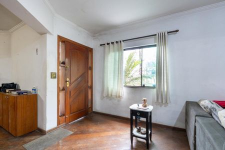 Casa à venda com 4 quartos, 230m² em Rolinópolis, São Paulo
