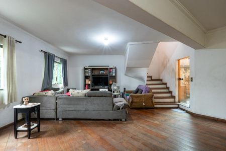 Casa à venda com 4 quartos, 230m² em Rolinópolis, São Paulo