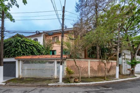 Casa à venda com 4 quartos, 230m² em Rolinópolis, São Paulo
