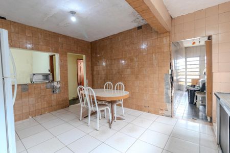 Casa à venda com 8 quartos, 300m² em Jardim Jabaquara, São Paulo