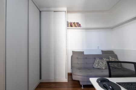 Apartamento à venda com 213m², 4 quartos e 3 vagas
