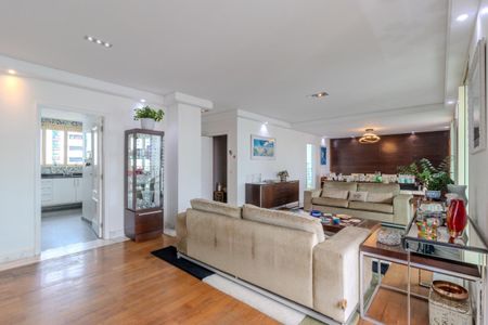 Apartamento à venda com 3 quartos, 237m² em Campo Belo, São Paulo