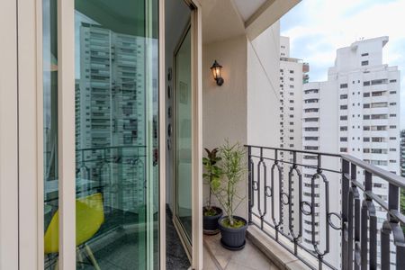 Apartamento à venda com 3 quartos, 237m² em Campo Belo, São Paulo