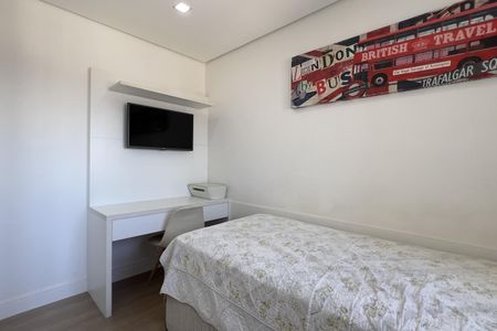 Quarto de apartamento para alugar com 2 quartos, 83m² em Jardim Flor da Montanha, Guarulhos