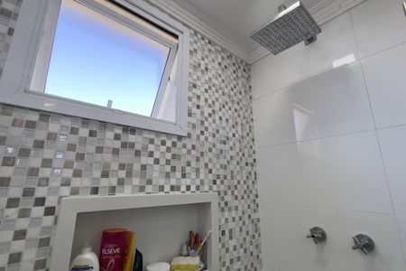 Apartamento para alugar com 83m², 2 quartos e 2 vagasBanheiro