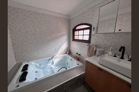 Casa à venda com 125m², 2 quartos e 3 vagas
