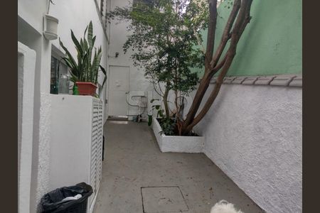 Casa à venda com 4 quartos, 250m² em Jardim Nossa Senhora Aparecida, São Paulo