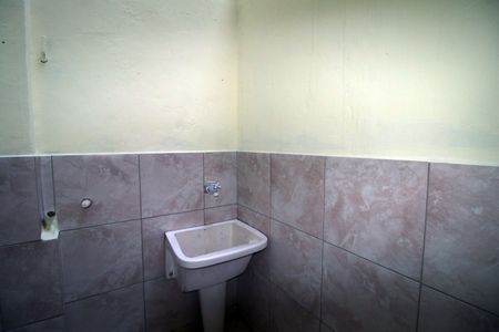 Casa para alugar com 75m², 1 quarto e sem vagaÁrea de Serviço