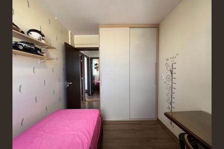 Quarto 1 de apartamento à venda com 2 quartos, 68m² em Heliópolis, Belo Horizonte