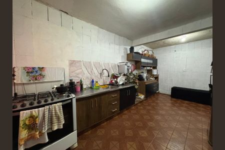 Casa à venda com 320m², 2 quartos e 4 vagas Casa à venda com 320m², 2 quartos e 4 vagasCozinha