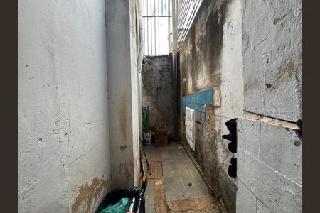 Casa à venda com 320m², 2 quartos e 4 vagas Casa à venda com 320m², 2 quartos e 4 vagasÁrea de Serviço