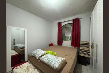 Quarto 1 de casa à venda com 2 quartos, 320m² em Recanto das Emas, Brasília