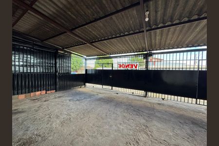 Garagem de casa à venda com 2 quartos, 320m² em Recanto das Emas, Brasília