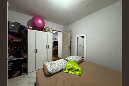 Casa à venda com 320m², 2 quartos e 4 vagas Casa à venda com 320m², 2 quartos e 4 vagasQuarto 1