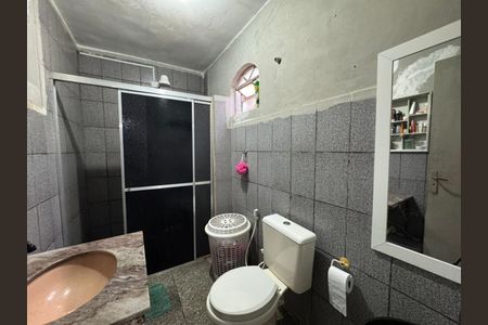 Casa à venda com 320m², 2 quartos e 4 vagas Casa à venda com 320m², 2 quartos e 4 vagasBanheiro