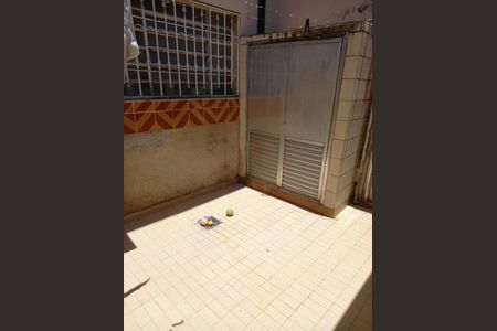 Casa à venda com 2 quartos, 103m² em Vila Ipojuca, São Paulo