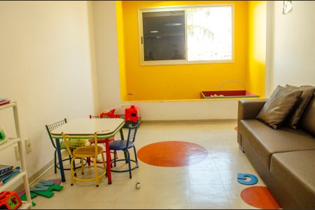 Apartamento à venda com 42m², 1 quarto e 1 vaga