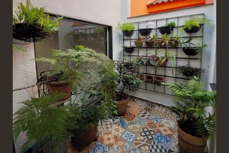 Casa à venda com 3 quartos, 140m² em Vila Industrial, São Paulo
