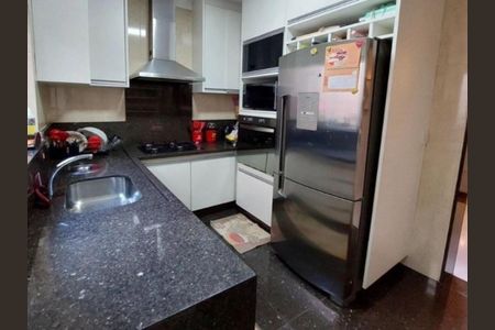 Casa à venda com 3 quartos, 140m² em Vila Industrial, São Paulo