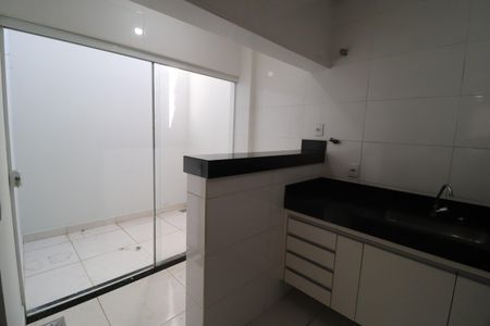 Área de Serviço de apartamento para alugar com 2 quartos, 55m² em Jaraguá, Uberlândia