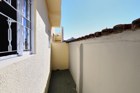 Varanda de kitnet/studio para alugar com 1 quarto, 46m² em Graça, Belo Horizonte
