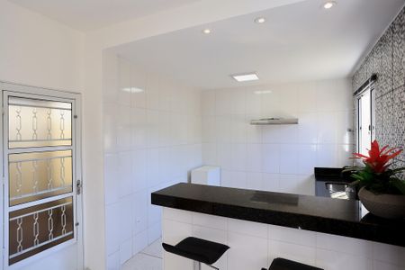 Sala/Cozinha de kitnet/studio para alugar com 1 quarto, 46m² em Graça, Belo Horizonte