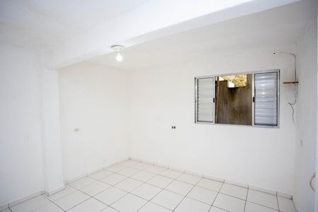 Quarto de casa para alugar com 1 quarto, 30m² em Serraria, Diadema