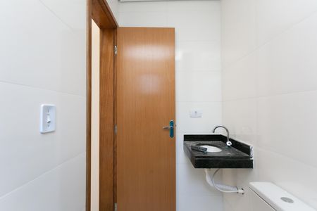 Apartamento para alugar com 38m², 2 quartos e sem vaga Apartamento para alugar com 38m², 2 quartos e sem vagaBanheiro