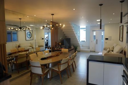 Sala de Estar - Jantar de casa de condomínio à venda com 3 quartos, 150m² em Alphaville, Santana de Parnaíba