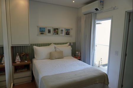 Casa de condomínio à venda com 150m², 3 quartos e 2 vagasSuite 2