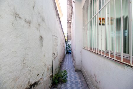 Casa à venda com 54m², 1 quarto e sem vagaQuintal