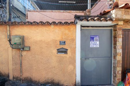 Casa à venda com 54m², 1 quarto e sem vagaPlaca
