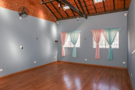 Casa para alugar com 95m², 1 quarto e sem vagaSuíte