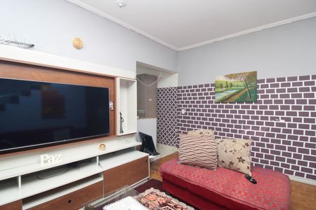 Sala de casa para alugar com 2 quartos, 180m² em Parque Pinheiros, Taboão da Serra