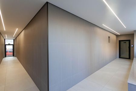 Hall social de apartamento à venda com 3 quartos, 179m² em Cabral, Contagem